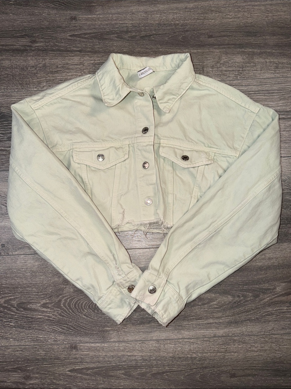 Zara Cropped Cream Denim Jacket